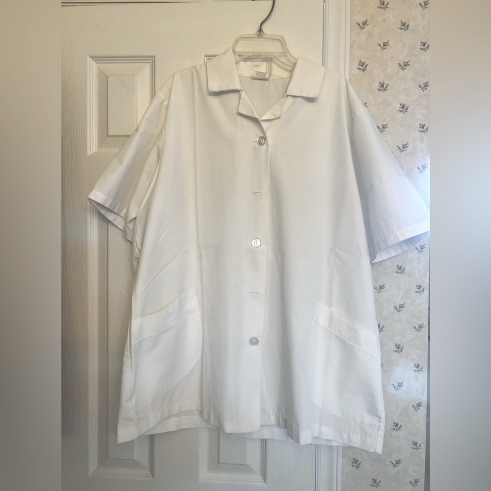 Women’s Uniform Top